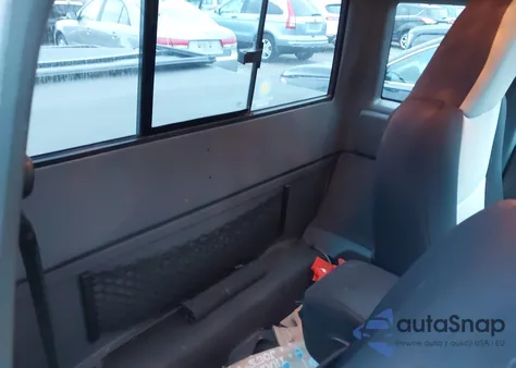 2004 Ford Ranger Xlt from USA, damaged, VIN 1FTZR15E04TA10541